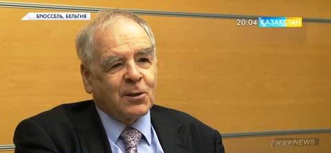 Еуропарламент депутаты Георг Шопфлин қазақстандықтарды Жаңа жылмен құттықтады