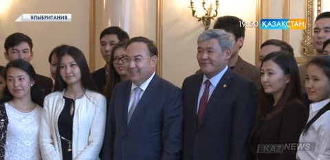 Қазақстандық студенттер: «100 нақты қадам-Қазақстанның ғылыми-инновациялық дамуының негізі»