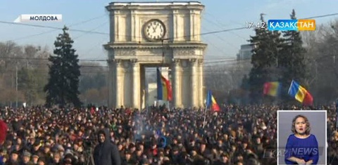 Бүгін Кишинев көшелеріне билік те, оппозиция да мыңдаған адамды шығармақ