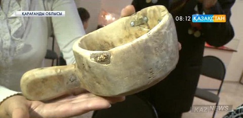 Атақты әнші Мәди Бәпиұлының тұрмыстық бұйымдары музей қорына тапсырылды