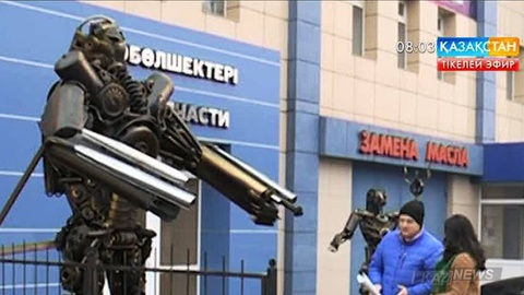Павлодарда жарамсыз автобөлшектерден робот жасалады