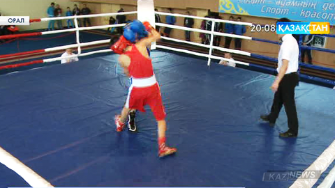 Оралда жасөспірімдер арасында бокстан ел чемпионаты басталды