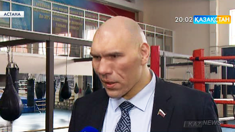 Николай Валуев қазақстандық спортшылармен кездесті