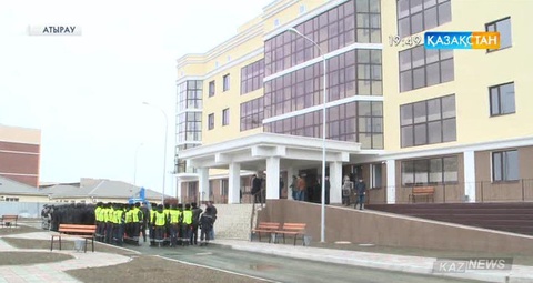 Атырауда облыстық жергілікті полиция қызметі мен арнайы жедел әрекет ету жасағына қызметтік ғимарат берілді