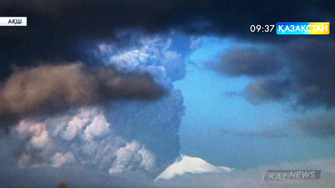 АҚШ-тың Аляска штатында «Павлов» жанартауы оянды