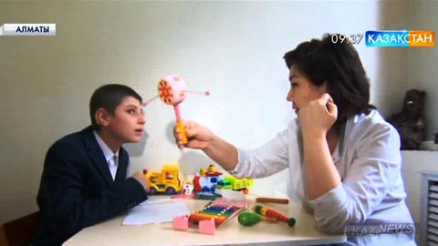 Елімізде кохлеарлық импланты бар балалардың есту-сөйлеу қабілетін оңалту жұмыстары тегін жүргізілуде