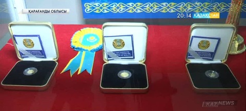 Қарағандылық коллекционер  ұлттық валюта күніне орай  қала тұрғындарына ерекше тарту жасады