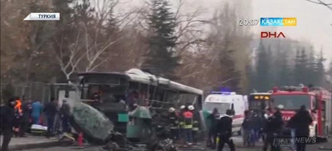 Түркияда  автобусқа жасалған шабуылдан 13 жауынгер қаза тапты