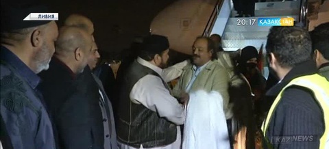 Ливияда басып алынған ұшақтағы жолаушылар Триполиге жеткізілді