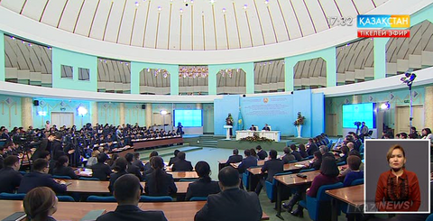 Елдегі мемлекеттік қызметкерлер саны азаяды - Қайрат Қожамжаров