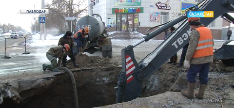 Павлодарда су құбыры  тағы  жарылды