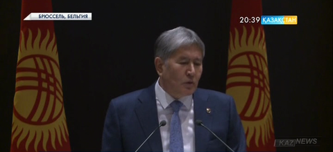 Бельгиялық ғалым Жан Бланкофф Ш.Айтматовтың шығармашылығы туралы мұрағатын Қырғыз еліне сыйға тартты