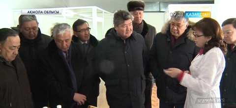 Сенат депутаттары Ақмола облысындағы шаруашылықтарды аралады