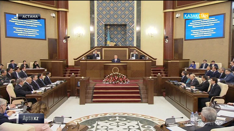 Билік тармақтарын бөлуге қатысты басты заңды Парламенттің қос палатасы қабылдады