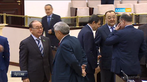 Конституцияға өзгерістер мен толықтырулар енгізу туралы заң жобасы бірінші оқылымда мақұлданды