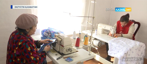Кентаулық Уәлихан ата мен Мариям апай егде тартқан жастарына қарамай тігіншілікті кәсіп етіп отыр