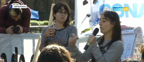 Аргентина астанасында  мыңдаған мұғалім ереуілге шықты