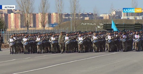 Астанада Қазақстан Қарулы Күштерінің құрылуының 25 жылдығына арналған ауқымды әскери шеру өтеді