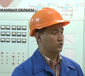  Жамбылдық Болатхан Көптілеуов  Елбасының қаламсабын сыйға алған 