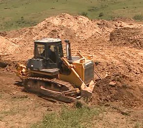 Оңтүстік Қазақстан облысы: Қорықтың жанынан заңсыз қазба байлықтар алынуда
