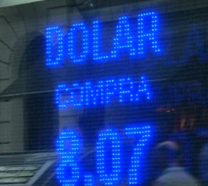 Аргентинаға дефолт қаупі төніп тұр 