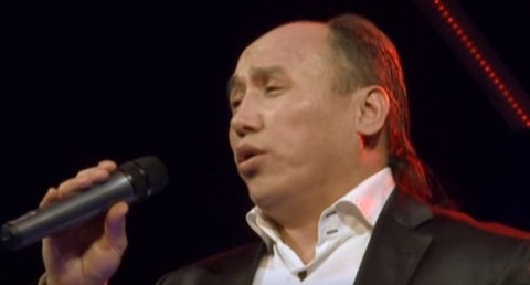 Сәкен Қалымов – «Алтайдың ар жағынан келген ару» 