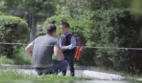 Экперимент: Талдықорғандық жастар бала ұрлығын ұйымдастырмақ болды (БЕЙНЕРОЛИК)