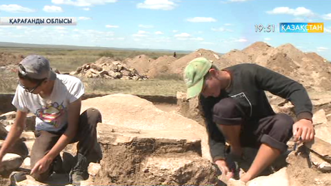 Қарағанды облысынан қола дәуіріне жататын қорым табылды (ВИДЕО)