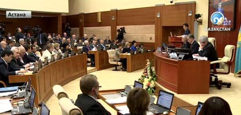 Мажилис провел первое в новом году пленарное заседание