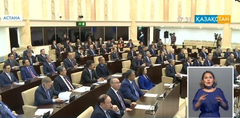 Сенат жаңа құрамда жұмысқа кірісті