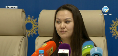 Жат діннен жапа шеккендерге көмек көрсету керек