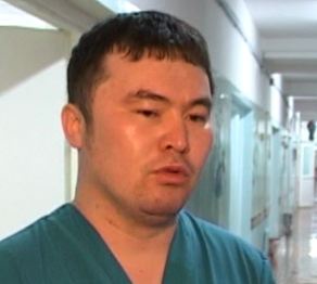 В Усть-Каменогорске полуторагодовалый малыш выпал из окна