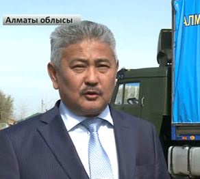 Қызылағаш ауылының халқы Көкпектіге көмек берді