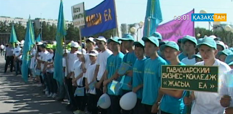 Павлодарлық 1500 студент еңбек жасағында жұмыс істейді