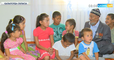 Қызылорда облысы Жаңақорған ауданындағы Сыздықовтар отбасы ұрпағымен өсіп-өнген әулет