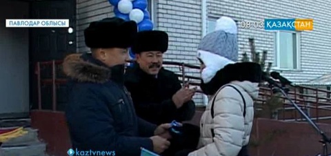 Ақсу қаласының 64 тұрғыны жаңа пәтер алды