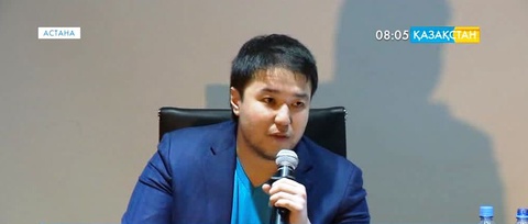 Жас миллионер Марат Әбиев жастармен кездесті