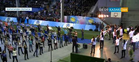 Қарағандылық жастар флешмоб өткізді
