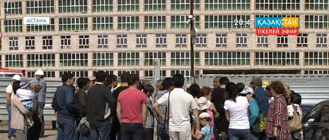 Елорданың 600-ге жуық үлескері 2011 жылдан бері үйлерінің кілтін ала алмай жүр