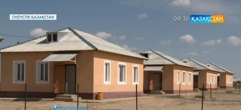 Бәйдібек ауданында соғыс ардагерлері мен тұрмысы төмен отбасыларға үй берілді