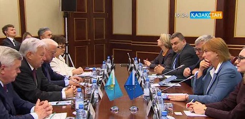 Еуропарламент депутаттары Қазақстанға келді