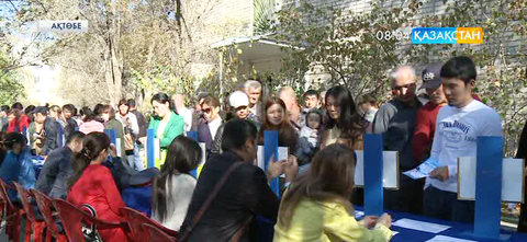 Ақтөбеде бос орындар жәрмеңкесі тұрақты түрде өткізіліп келеді