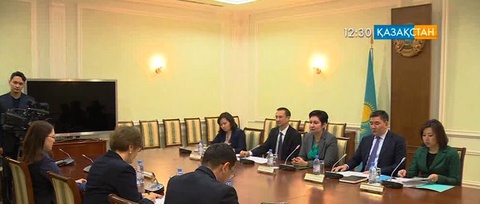 Гүлшара Әбдіқалықова Дүниежүзілік банктің Қазақстандағы Тұрақты өкілі Людмила Бутенкомен кездесті