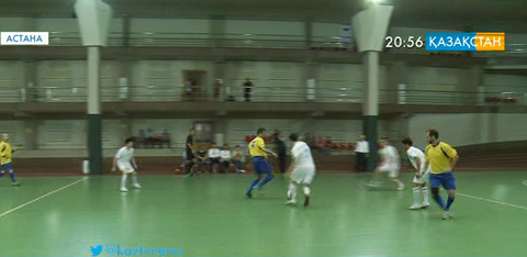 Әртістер футбол ойнады