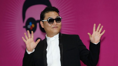Инчхон-2014. Азия ойындарының ашылу салтанатында PSY өнер көрсетеді