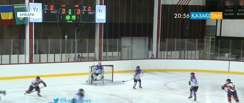 Анкарада  хоккейден әйелдер арасында топтық кездесу өтті