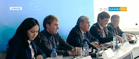 Алматыда жасөспірімдер арасында шаңғы жарысы түрлерінен Әлем чемпионаты өтуде