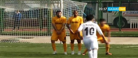 Футболдан Премьер-лига командалары арасында ел чемпионатының 4-ші тур ойындары өтті