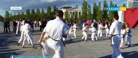 Астанада спорт күніне орай салтанатты шара өтті