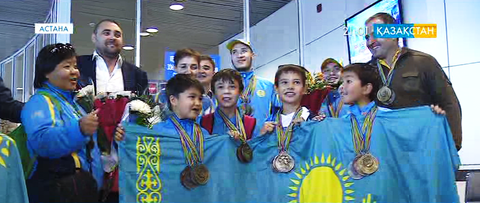 Бүгін Каратэ-до шотоканнан өткен Әлем чемпионатында сәтті өнер көрсеткен Қазақстан құрамасы елге оралды